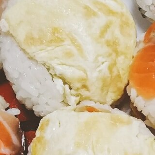卵の手まり寿司